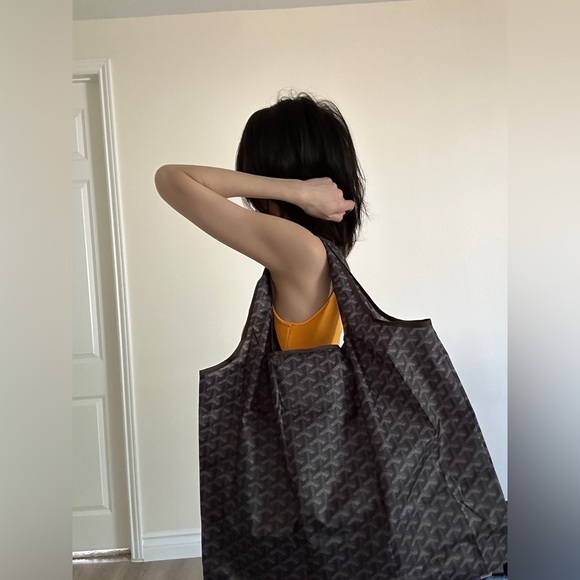 Foldable Shopping Bag, Shipping Bag, Grocery Tote, Getaway Vacation Carry on - Picture 3 of 5